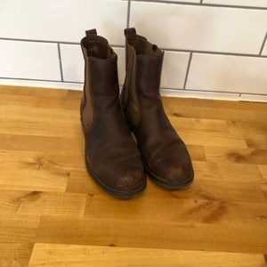 Clark’s Chelsea Style booties.